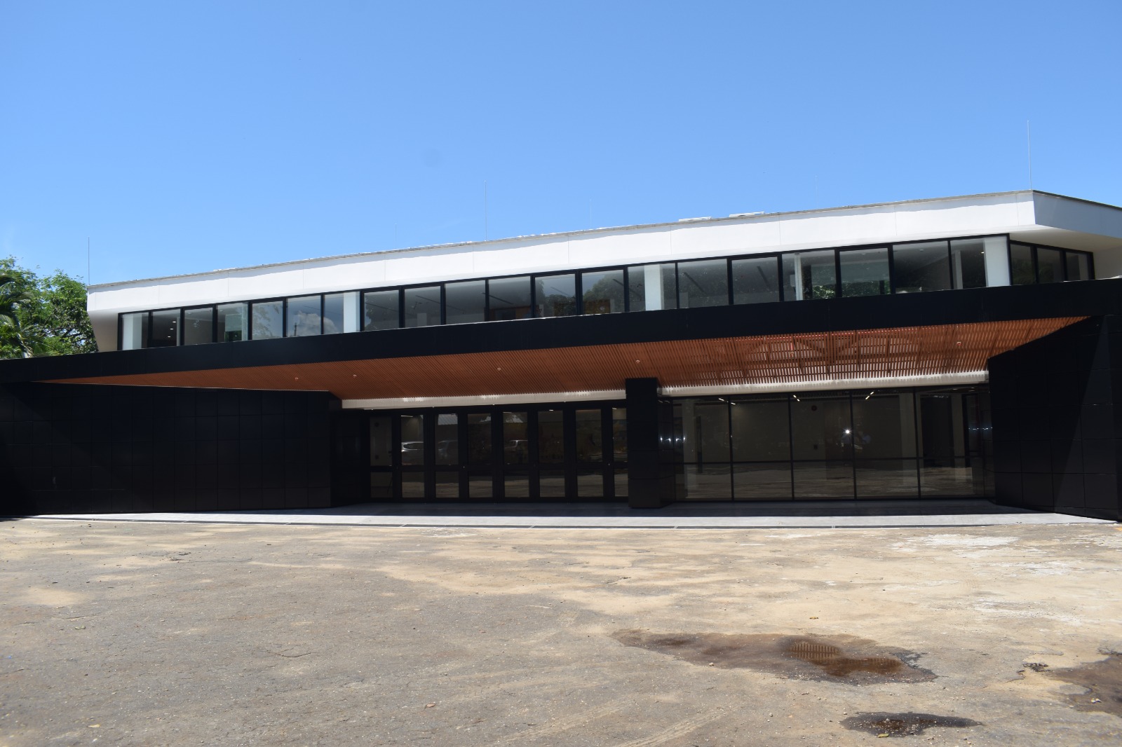 Auditorio Angel Cuniberti, Universidad de la Amazonia